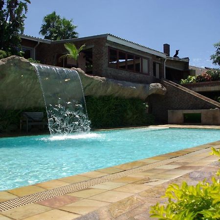 Columbus Guest House Mbombela Exteriör bild