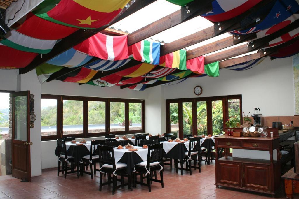 Columbus Guest House Mbombela Exteriör bild