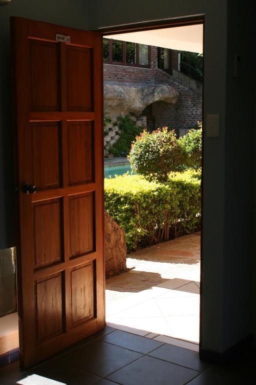 Columbus Guest House Mbombela Rum bild